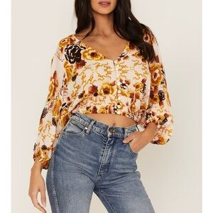 Talisman Floral Crop Top – Western Boho Puff Sleeve
